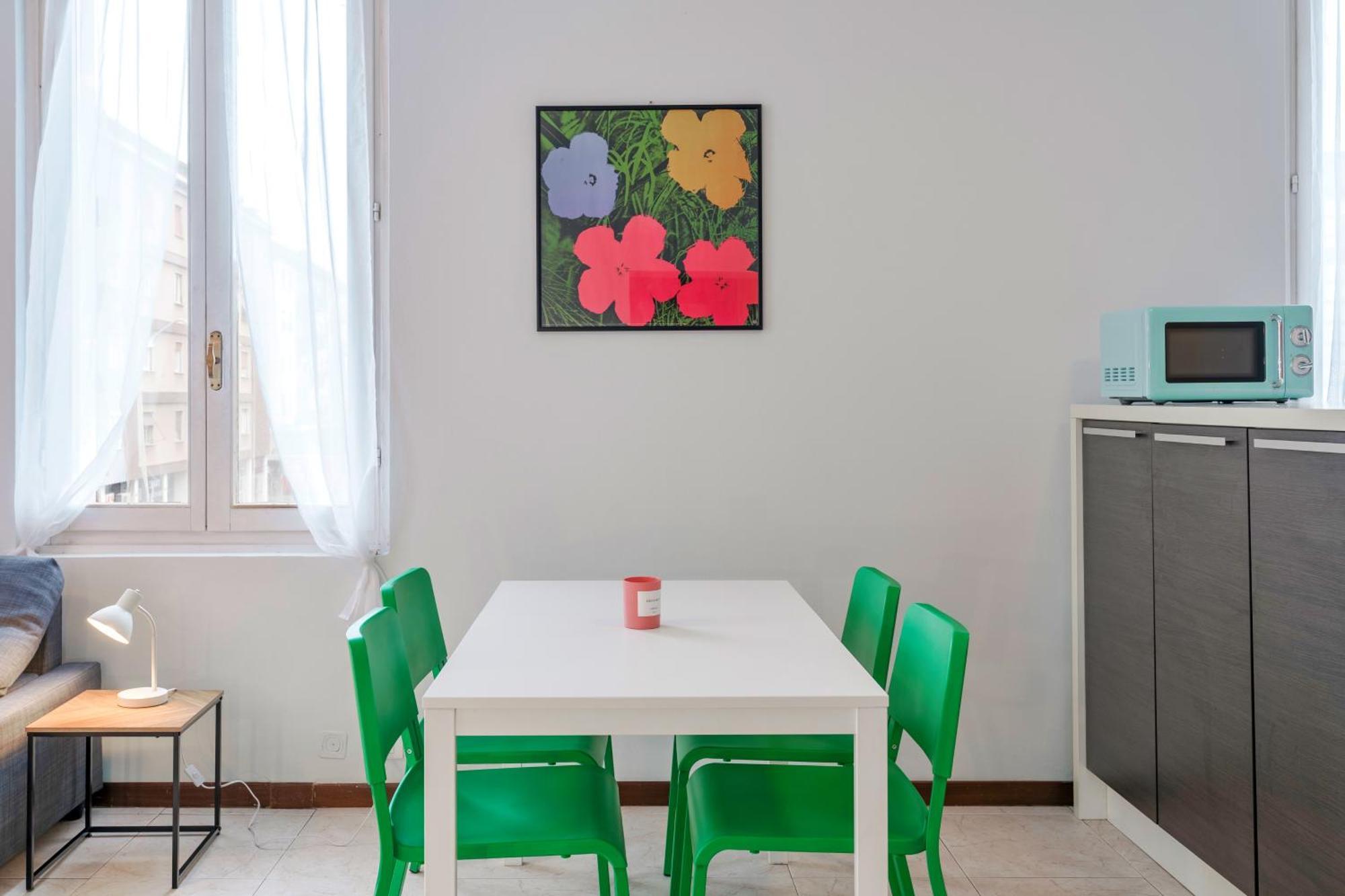 Apartment In Via Cremona - Brescia City - By Host4U Exterior foto